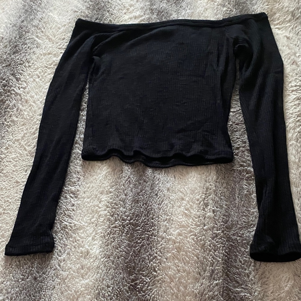 4/$30 Off-Shoulder Black Ribbed Long Sleeve Top